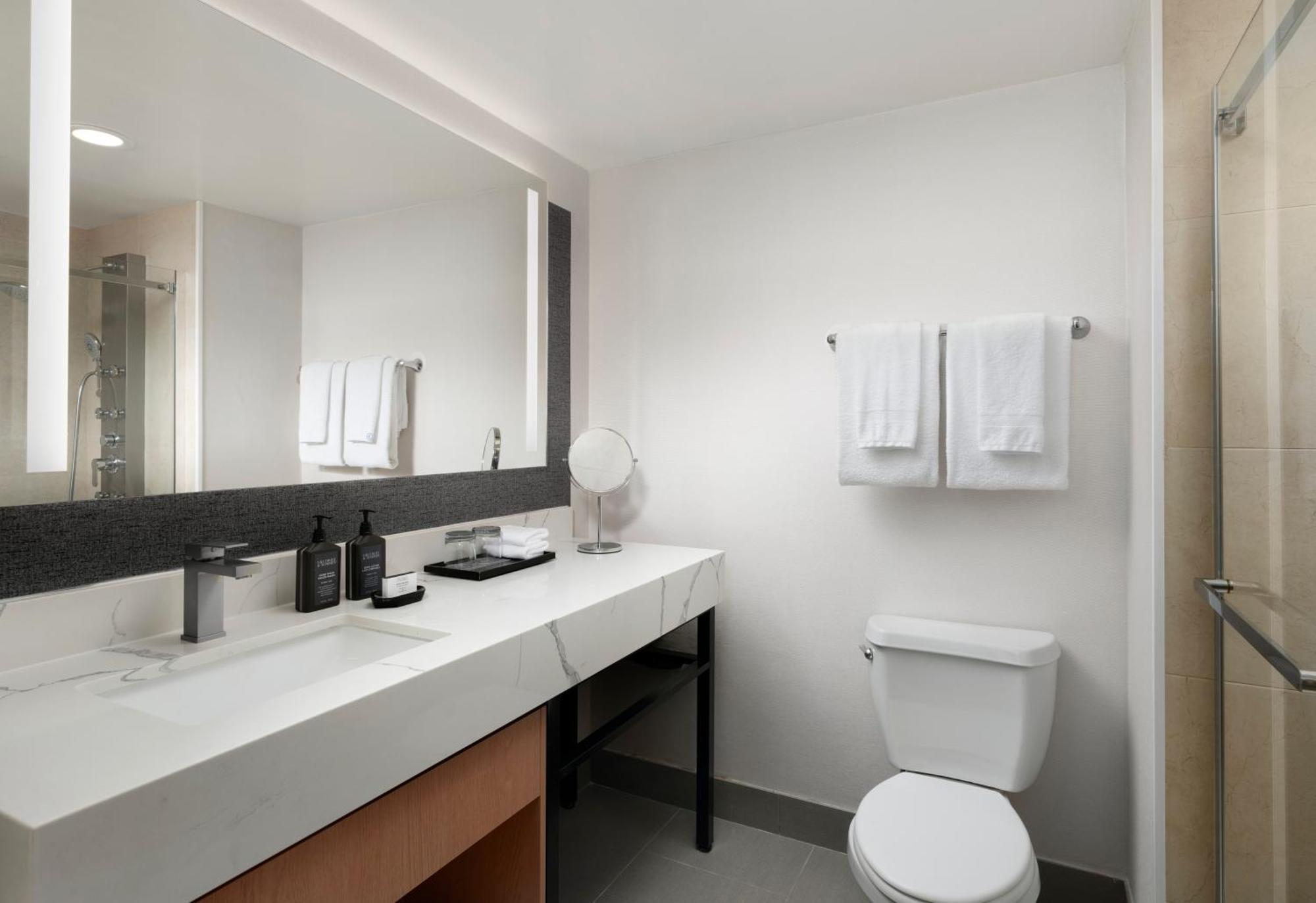 Sheraton Ontario Airport Hotel Εξωτερικό φωτογραφία